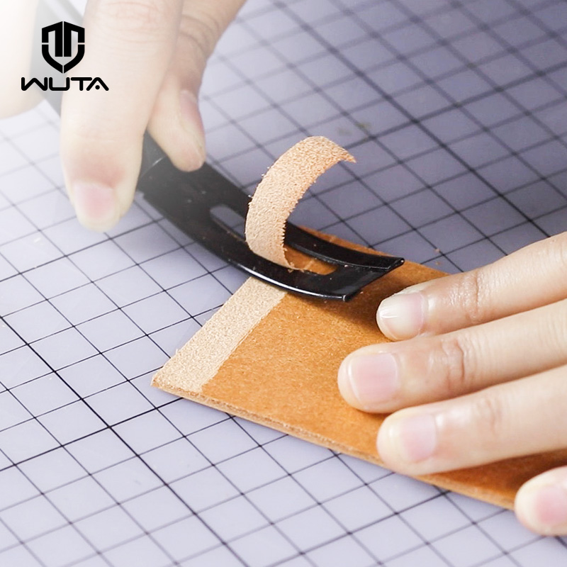 WUTA couteau à chanfreiner de  - Leatherwork Knives avis et prix